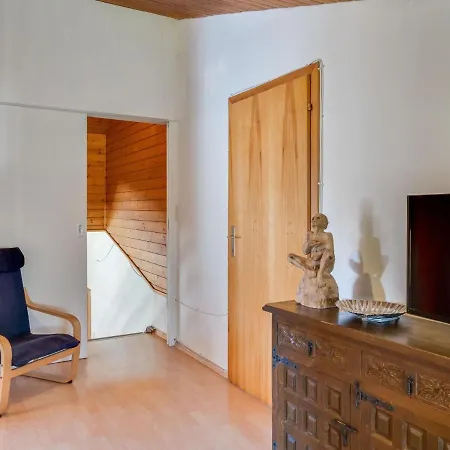 Spacious In Near Forest Chalet Maishofen