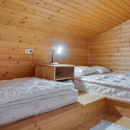 Spacious In Near Forest Chalet